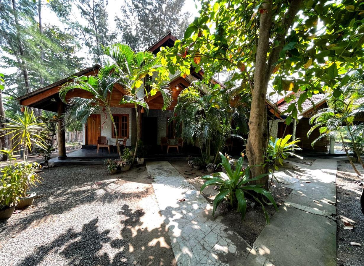 New Roy Guest House Kalkudah  Dış mekan fotoğraf