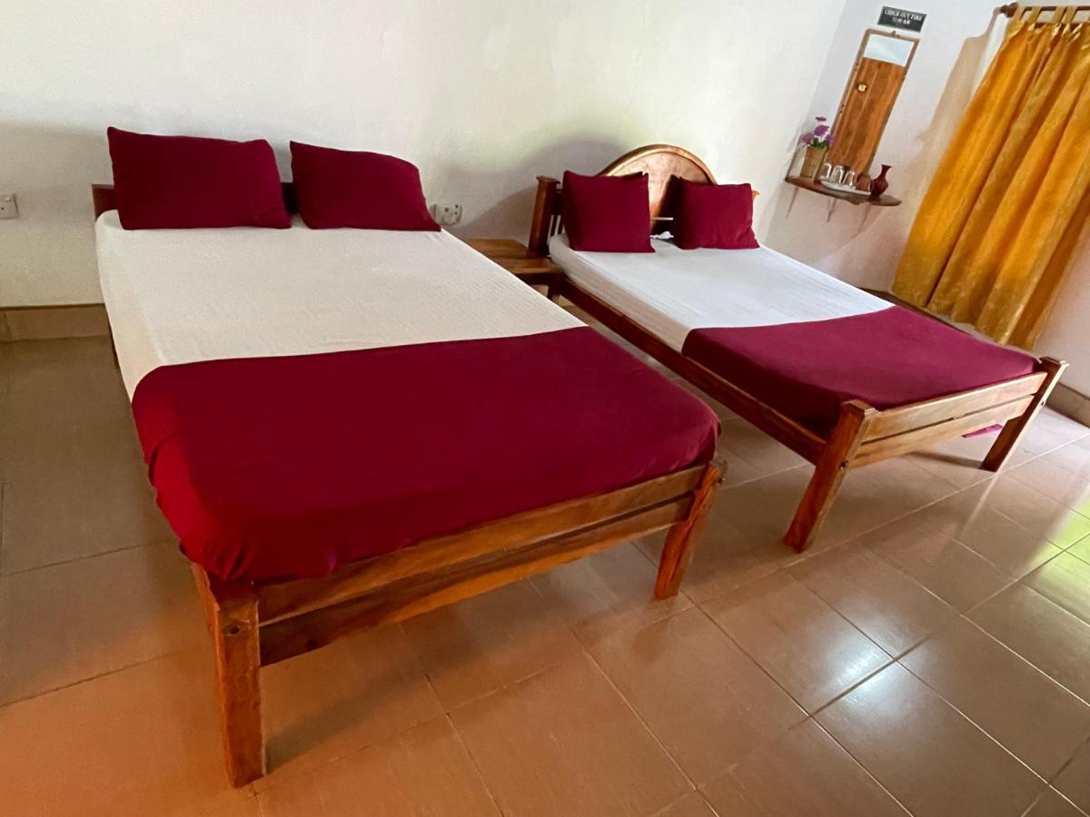 New Roy Guest House Kalkudah  Dış mekan fotoğraf