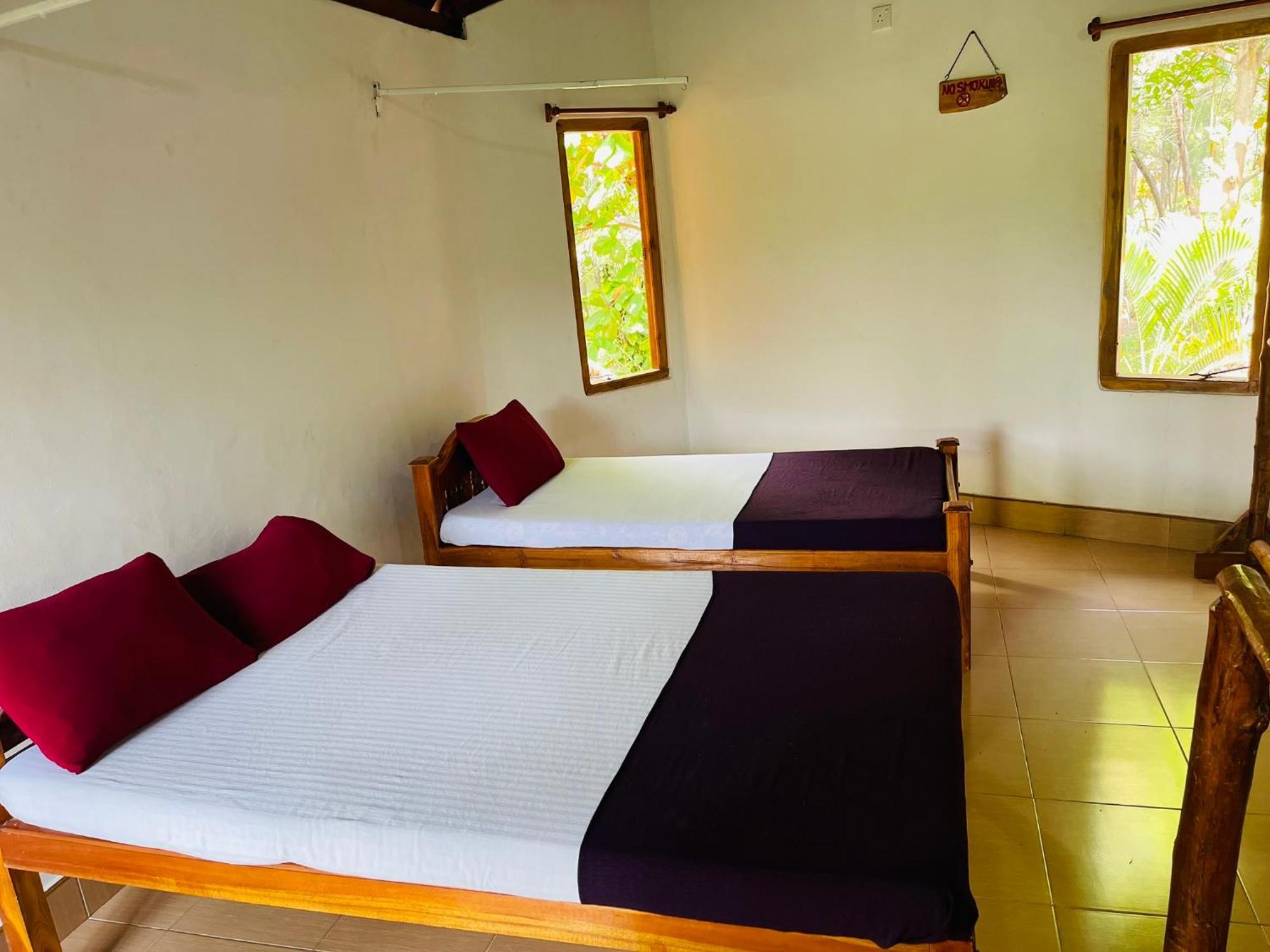 New Roy Guest House Kalkudah  Oda fotoğraf